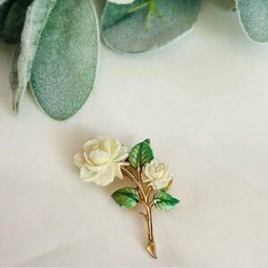 Signed JJ Rose Enamel and Resin on Gold Tone Brooch. Pin Jonette Jewelry Vintage